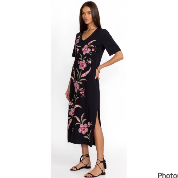 Dress - Picture 8 of 9